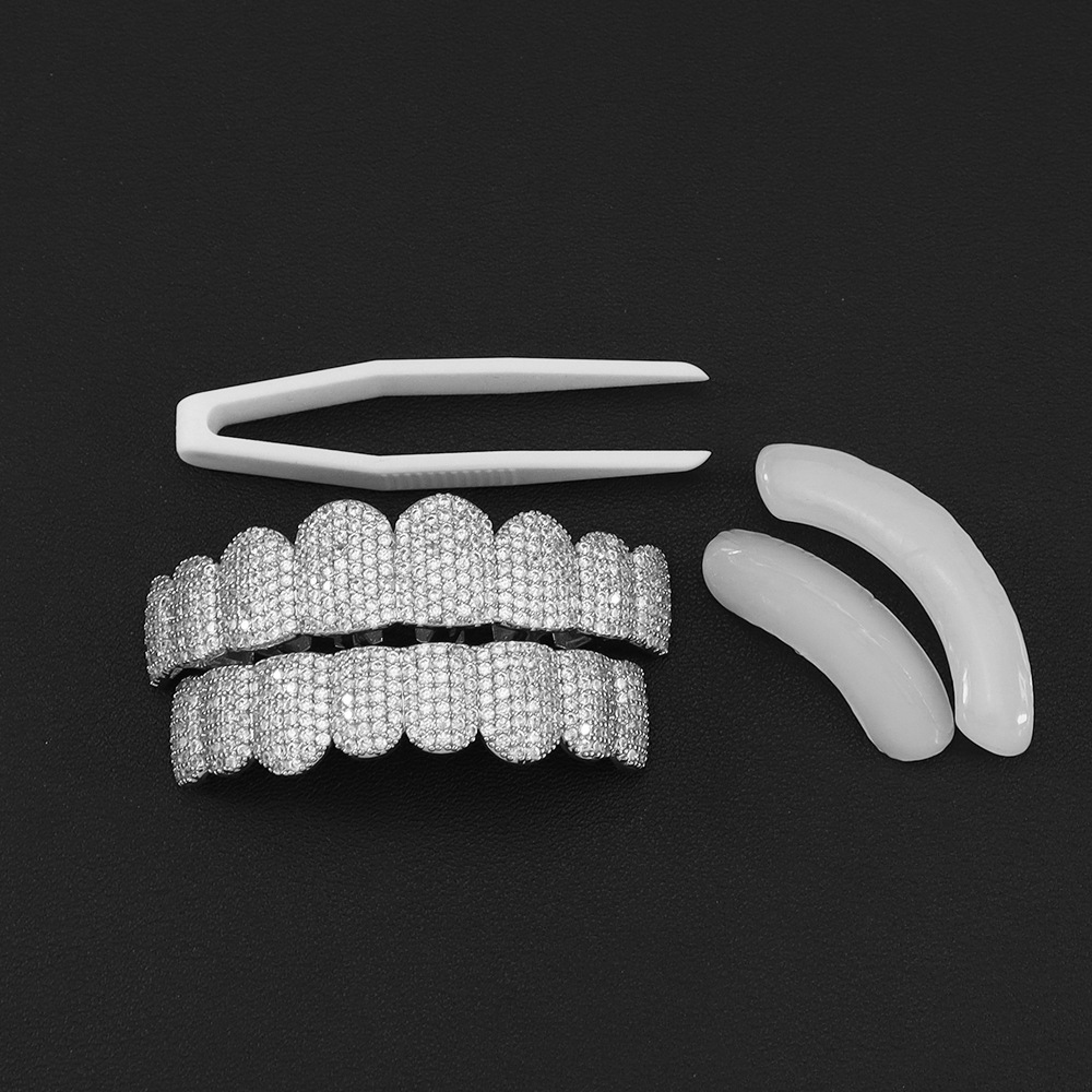 シルバーメッキのフルアイスアウトCZジルコン歯グリルズ上下セ - Teeth Whitening Moulds のレビューと価格